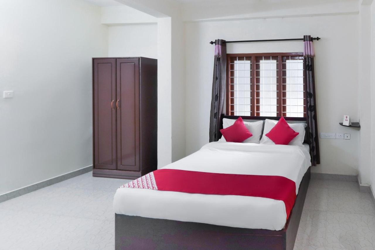 Oyo 49244 Green Castle Residency Hotell Nedumkandam Eksteriør bilde