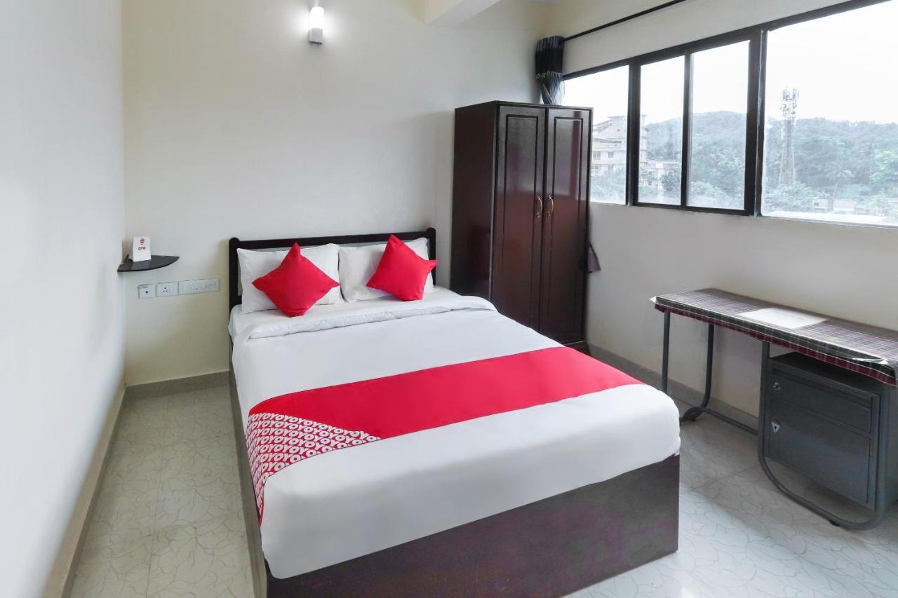 Oyo 49244 Green Castle Residency Hotell Nedumkandam Eksteriør bilde