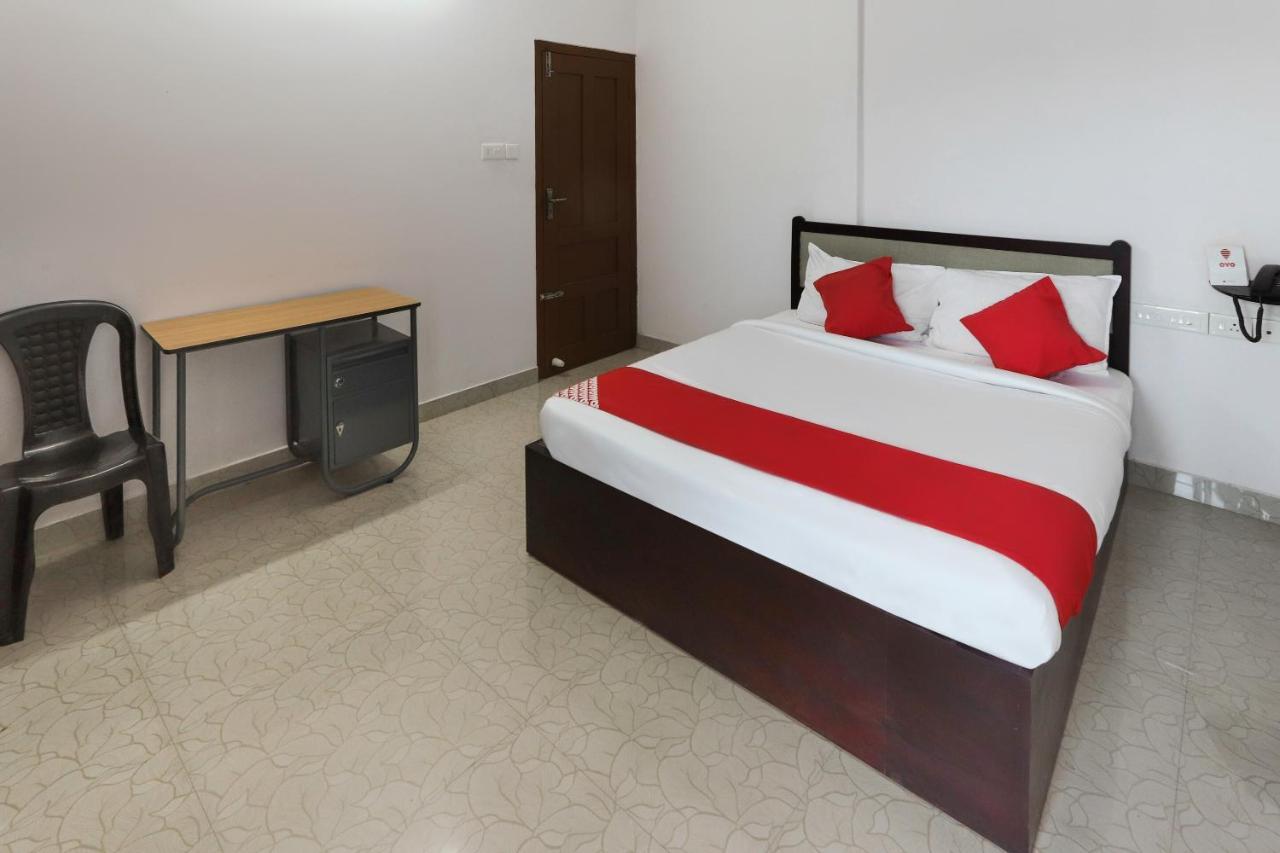 Oyo 49244 Green Castle Residency Hotell Nedumkandam Eksteriør bilde